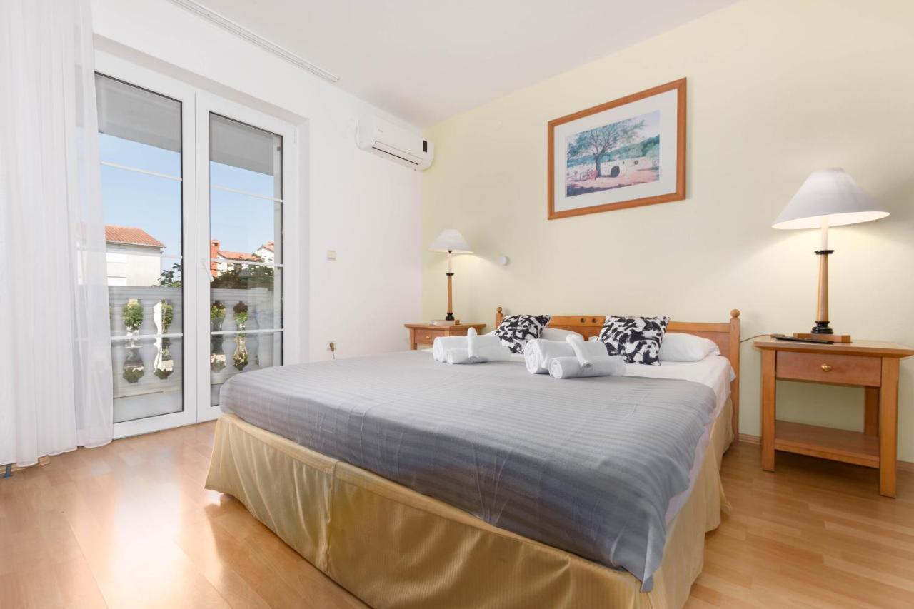 Villa Lucija Pjescana Uvala Extérieur photo