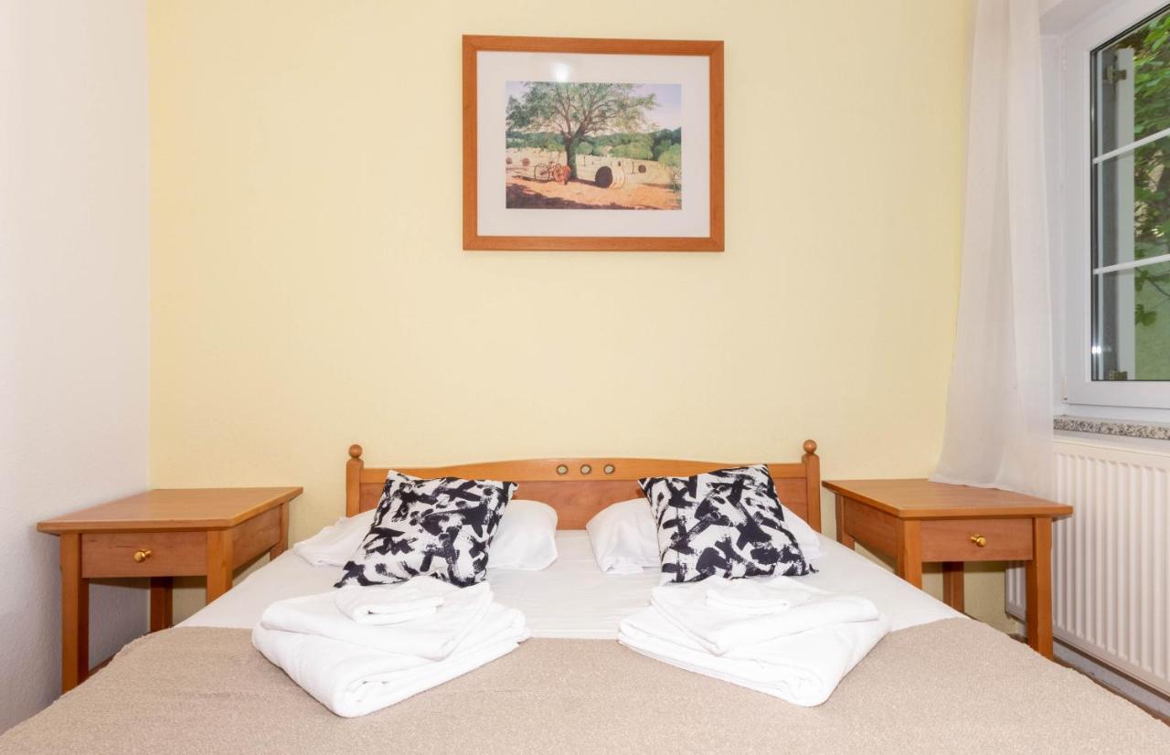 Villa Lucija Pjescana Uvala Extérieur photo